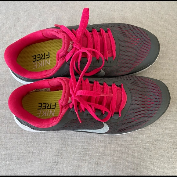 SOLD Women’s Nike Free Sneakers - Picture 2 of 6